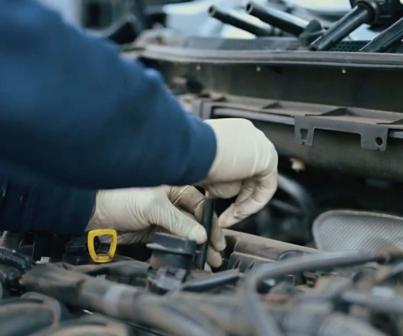 When to Replace Spark Plugs: Symptoms, Intervals, and Why It Matters